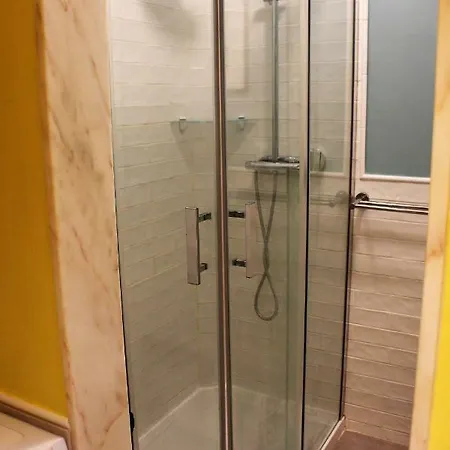 Lisbon, Sao Bento Charming Flat アパート