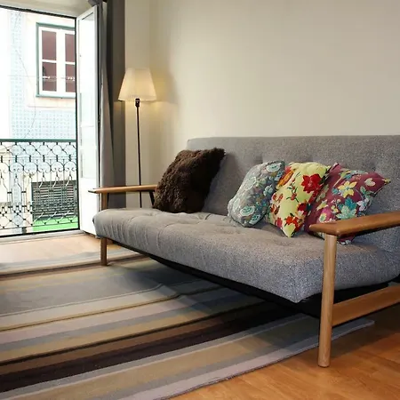 Lisbon, Sao Bento Charming Flat * Lisboa
